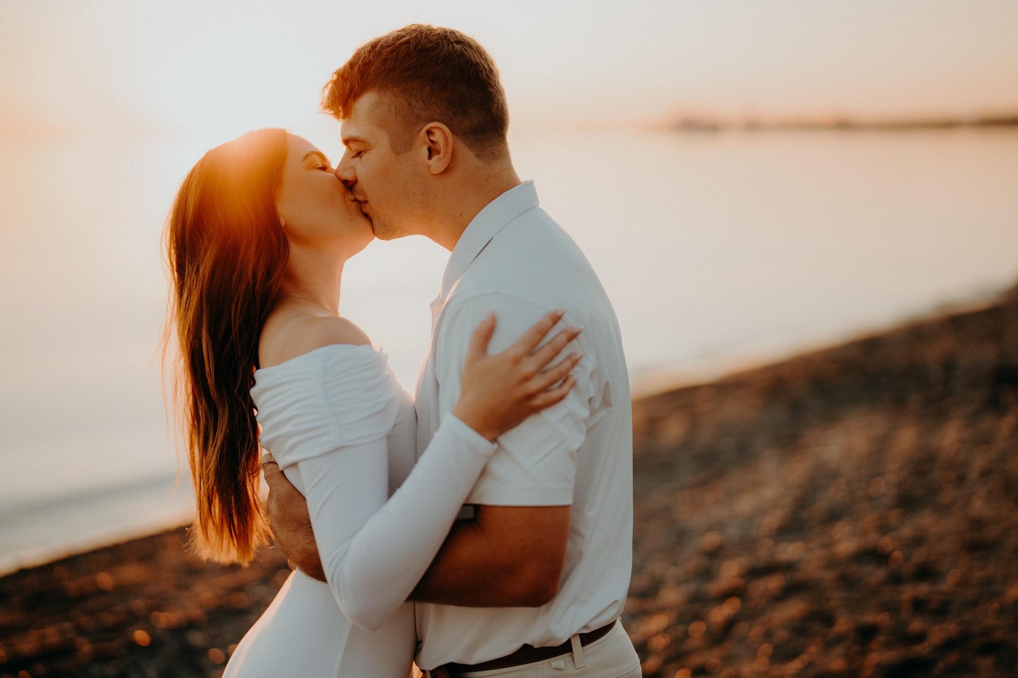 carousel-hero-element image-0